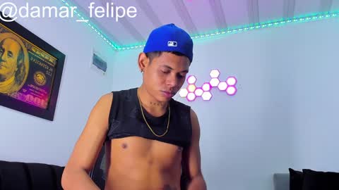 damar_felipe online show from November 21, 2024, 11:18 pm