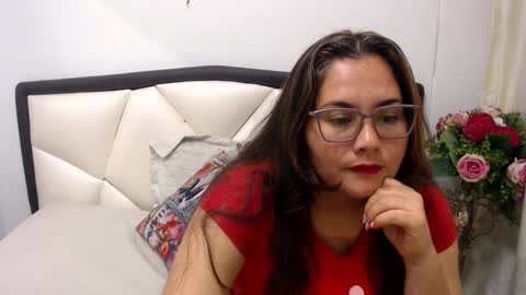 daniela_colens online show from December 30, 2024, 11:40 am