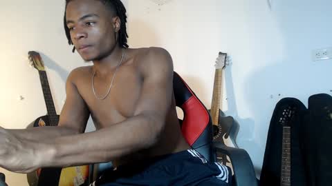 dann_hill_1 online show from December 7, 2024, 11:17 pm