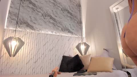 danna_caramelo_ online show from November 30, 2024, 7:49 pm