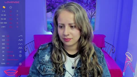 Danna martinezz online show from November 12, 2024, 1:01 pm