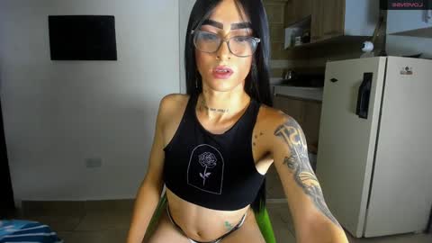 danna_sofiah online show from January 28, 2025, 2:45 pm