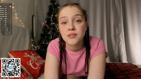 Kayla online show from January 10, 2025, 3:43 pm