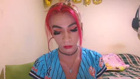 dayanna_01_ online show from January 2, 2025, 8:23 pm