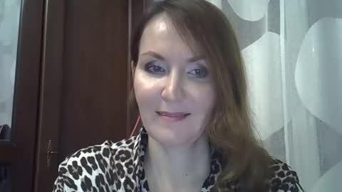 deina_forec6 online show from November 16, 2024, 7:18 pm