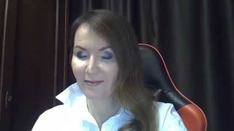 deina_forec6 online show from January 7, 2025, 5:49 pm