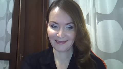 deina_forec6 online show from December 10, 2024, 7:02 pm