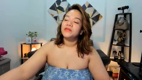 delightfulcurvy online show from December 10, 2024, 9:23 pm