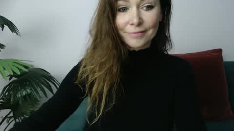 delilah_sweet online show from November 13, 2024, 4:36 pm