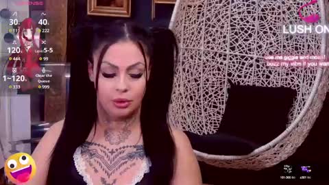 denychantall online show from November 17, 2024, 10:22 am