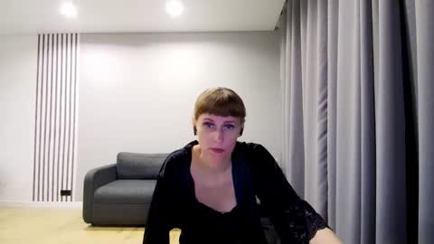 diana_meridor online show from December 17, 2024, 1:11 am