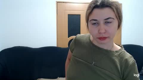 dianasmiey7 online show from November 27, 2024, 9:59 pm