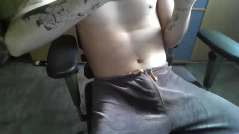 dickmaster1995_ online show from November 18, 2024, 12:51 pm