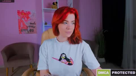 dina_fox_ online show from December 18, 2024, 10:04 am