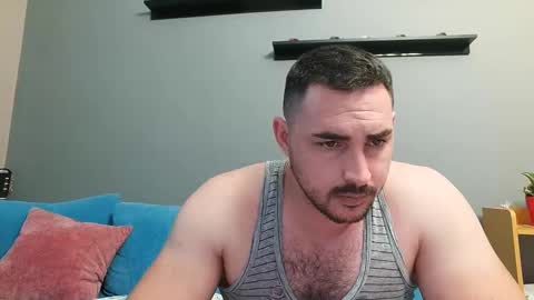 STR8 BOYv online show from December 18, 2024, 2:36 pm