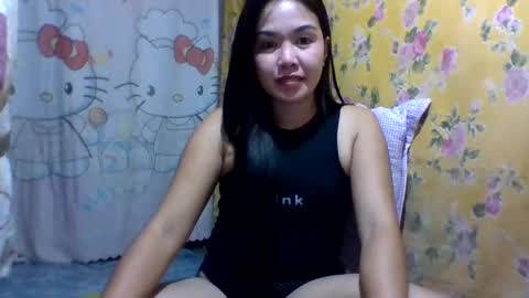 dolly_cute28 online show from December 12, 2024, 6:28 am