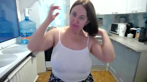 Tatiana 43 curvy sexy body and Joanna redhead 39 years online show from November 25, 2024, 6:16 am