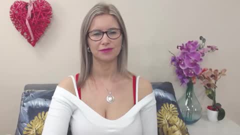 DoreenSexy online show from November 19, 2024, 7:23 am