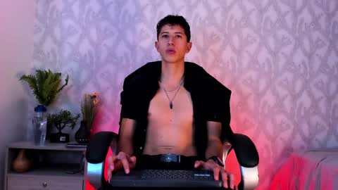 dorian_mystery online show from December 9, 2024, 2:29 am