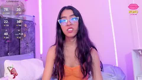 dulce_ariza online show from November 27, 2024, 1:55 pm