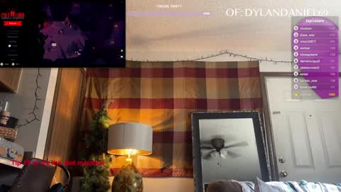 Dylan Daniel 7.8 online show from November 22, 2024, 7:26 pm