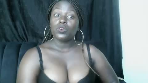 ebony_creemy online show from December 29, 2024, 6:09 am