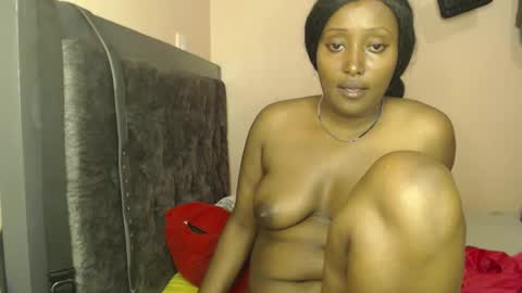 ebony_hairy online show from December 15, 2024, 5:04 pm