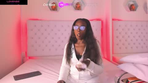 ebony_jheim online show from November 22, 2024, 11:11 am