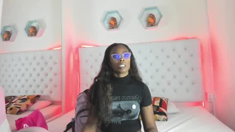 ebony_jheim online show from November 28, 2024, 11:19 am