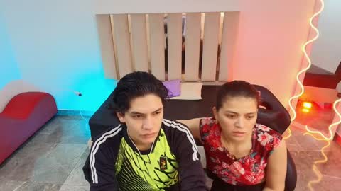 Edrienn and eimy online show from January 10, 2025, 3:27 am