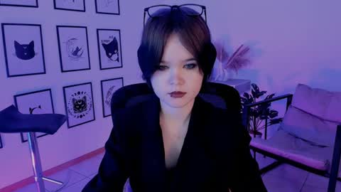 Your sweet girl online show from November 22, 2024, 4:33 am