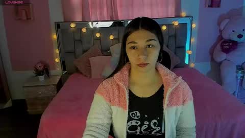 elenaa_tg online show from December 11, 2024, 11:46 am