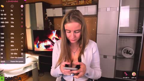 elinor_faith online show from December 1, 2024, 7:26 pm