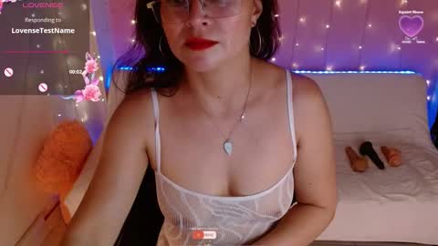 elisa_milf25 online show from November 18, 2024, 7:18 pm