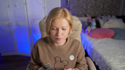 elizabet_ray online show from November 23, 2024, 11:05 am