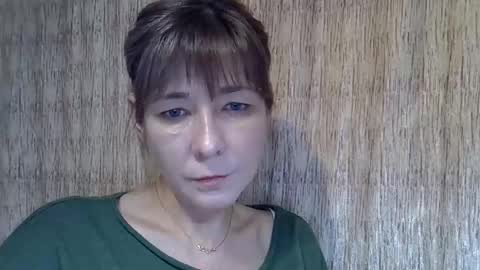 ellajohnsonx online show from November 27, 2024, 6:14 pm