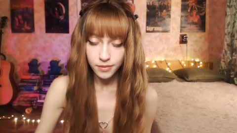 ellie_friendly online show from December 5, 2024, 11:43 pm