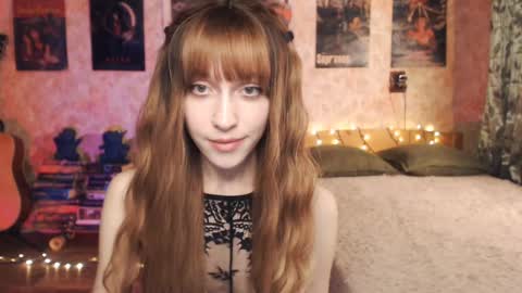 ellie_friendly online show from November 28, 2024, 12:18 am