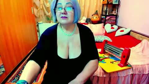 ellyhot53 online show from January 2, 2025, 2:38 pm