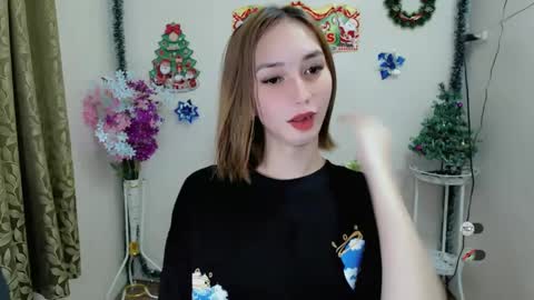 elora_charming online show from January 2, 2025, 10:44 pm