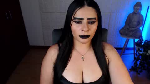 POWERFULL GODDESS EMILI online show from November 13, 2024, 11:09 pm