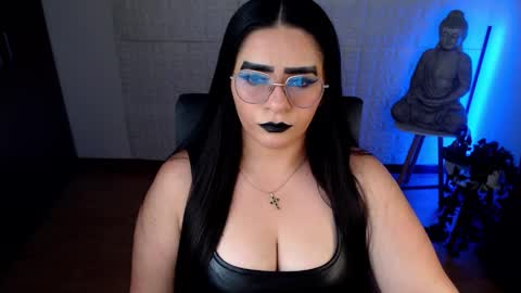 POWERFULL GODDESS EMILI online show from November 22, 2024, 12:13 am