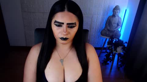 POWERFULL GODDESS EMILI online show from December 16, 2024, 10:20 pm