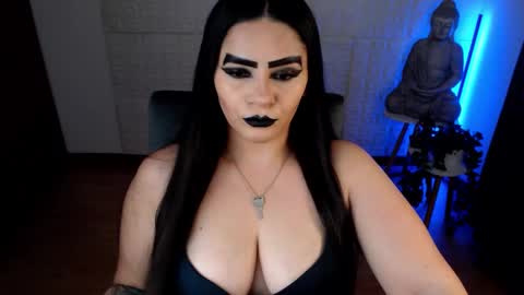 POWERFULL GODDESS EMILI online show from December 20, 2024, 2:25 am