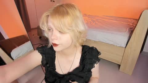 emily___relish_ online show from January 17, 2025, 1:08 pm