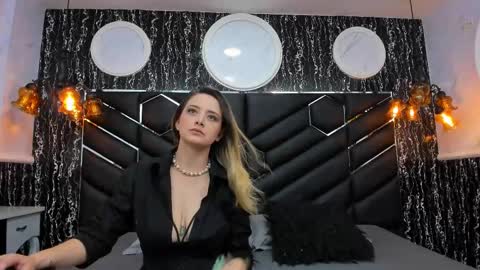 Emily  online show from January 22, 2025, 7:57 pm