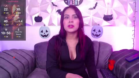 Emily Fox  1 online show from November 16, 2024, 12:06 pm