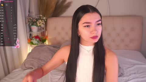 Emily Lovense is activeThere are legends that in this room all your wishes can come true  Private is Open online show from November 13, 2024, 2:25 pm