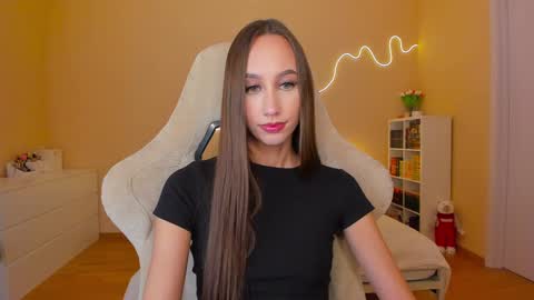 Alina online show from November 21, 2024, 6:04 pm