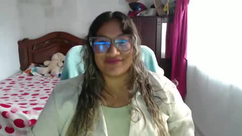 Emily Cortez online show from November 16, 2024, 8:56 pm